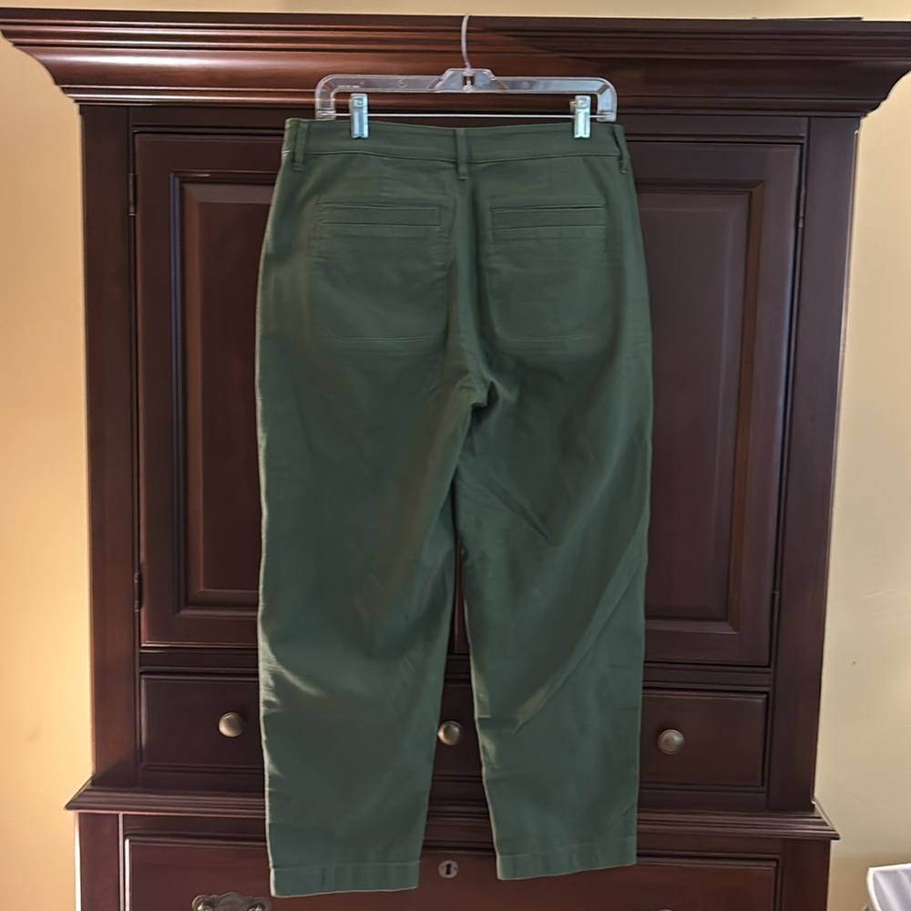 J Crew size 10 casual Green  Pants - Picture 3 of 6